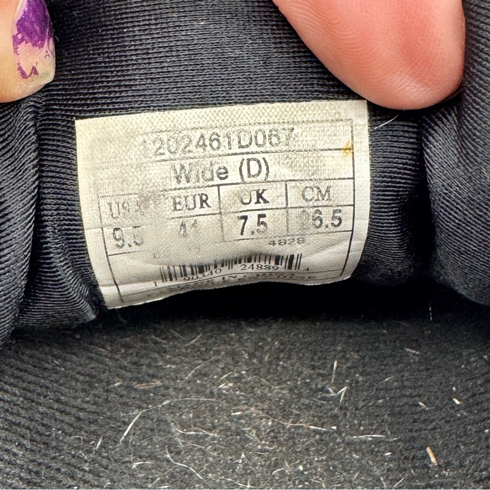 Brooks Women's Ghost 10 Athletic Shoes - Black and Pink 1202461D067 Wide US 9.5 - Picture 8 of 9